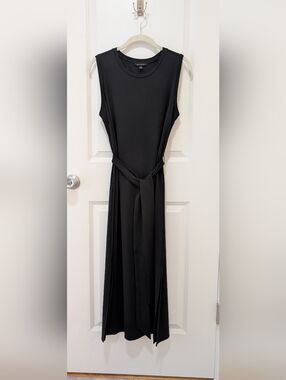 Banana Republic Black Sleeveless Tie-Waist Maxi Dress